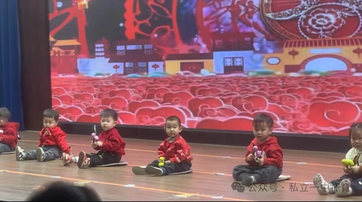 科技邂逅童真，成长点亮未来！