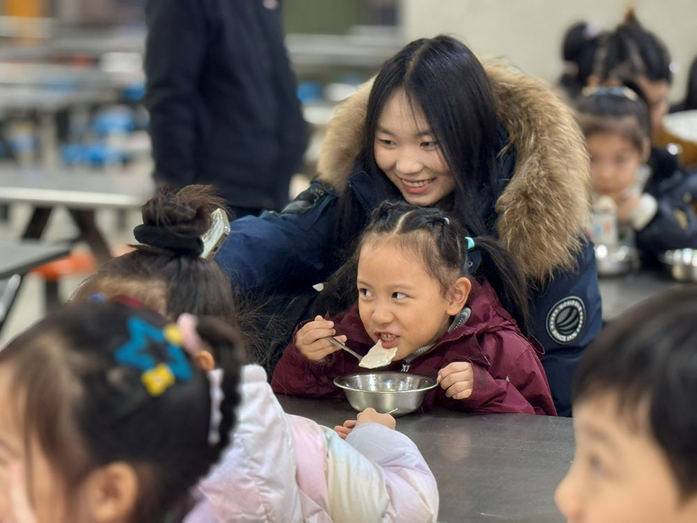 冬至大如年，人间小团圆