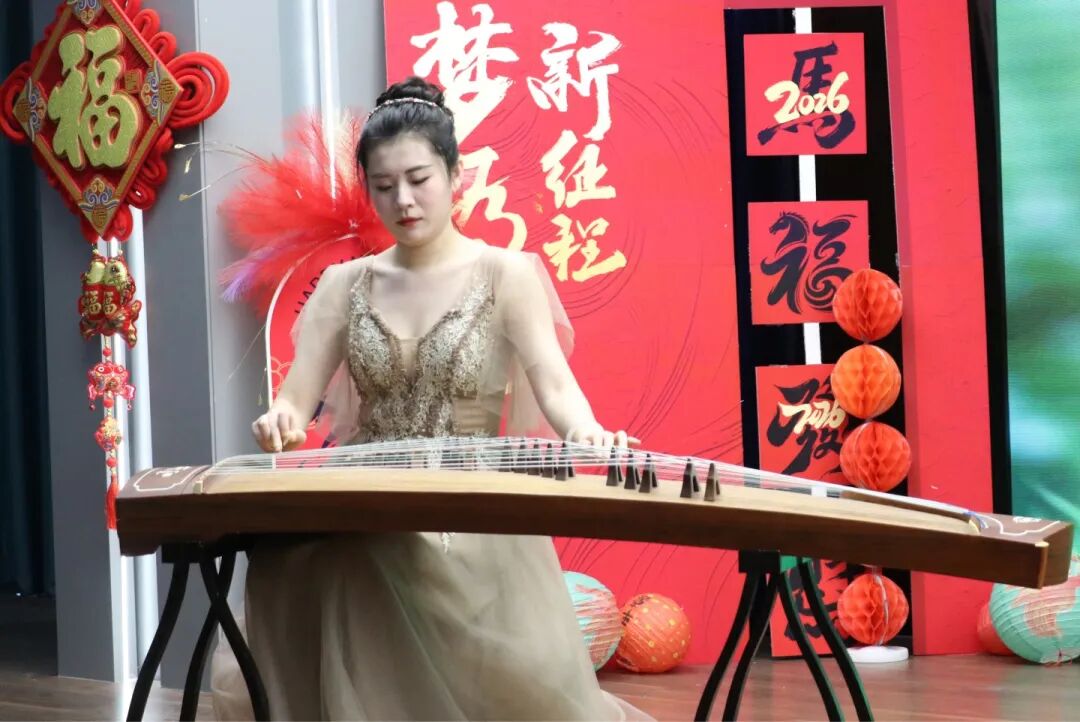 万马奔腾  共创辉煌丨石家庄私立一中教育集团2026年会盛典圆满举行