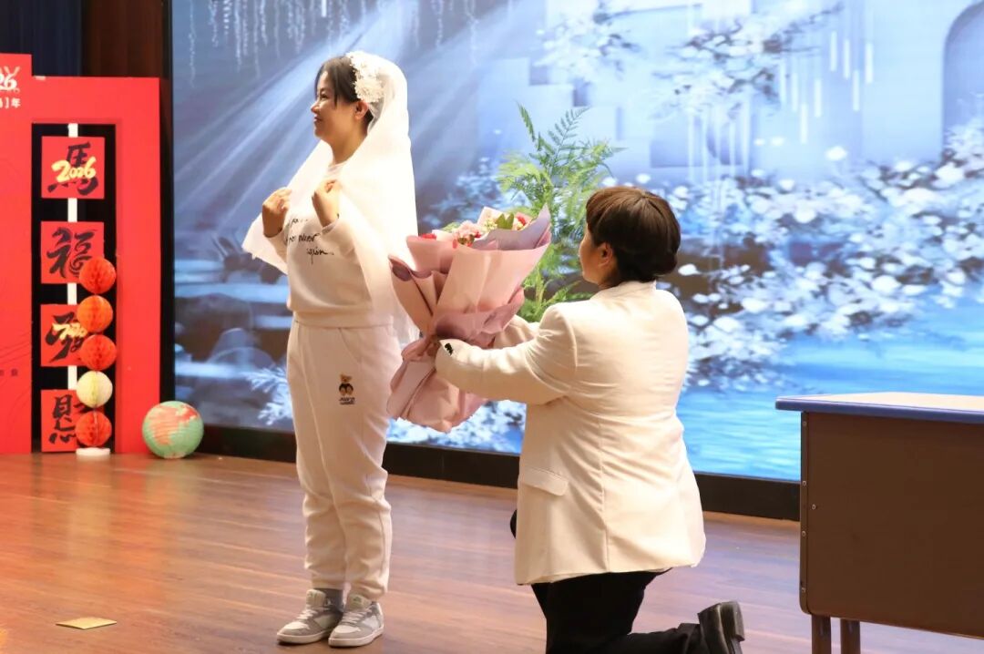 万马奔腾  共创辉煌丨石家庄私立一中教育集团2026年会盛典圆满举行