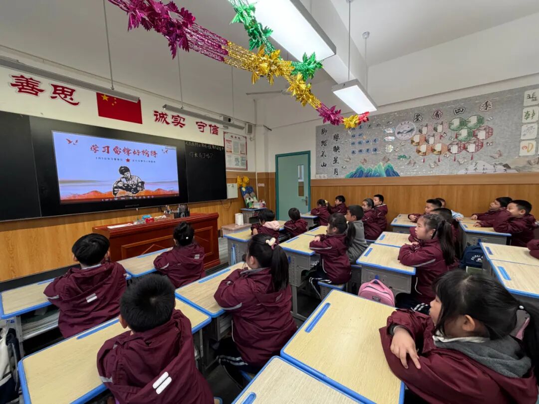 【立小•德育】追“锋”而行！立小的这节“必修课”太赞了 | 石家庄私立一中附属小学雷锋主题教育活动纪实