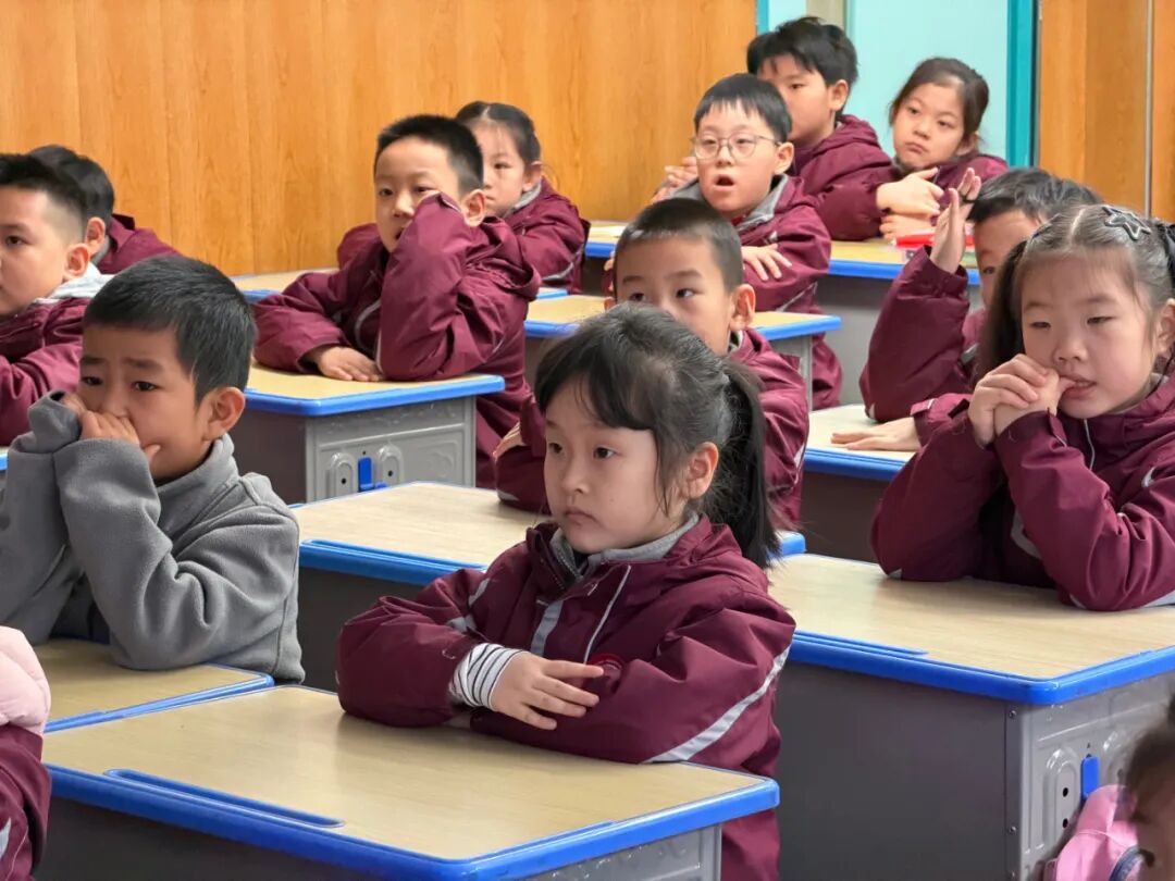 【立小•德育】追“锋”而行！立小的这节“必修课”太赞了 | 石家庄私立一中附属小学雷锋主题教育活动纪实