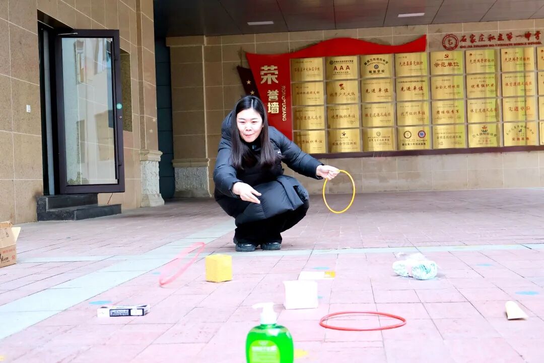 巾帼绽芳华，暖聚校园情 | 石家庄私立一中初中部致敬每一位了不起的“她”