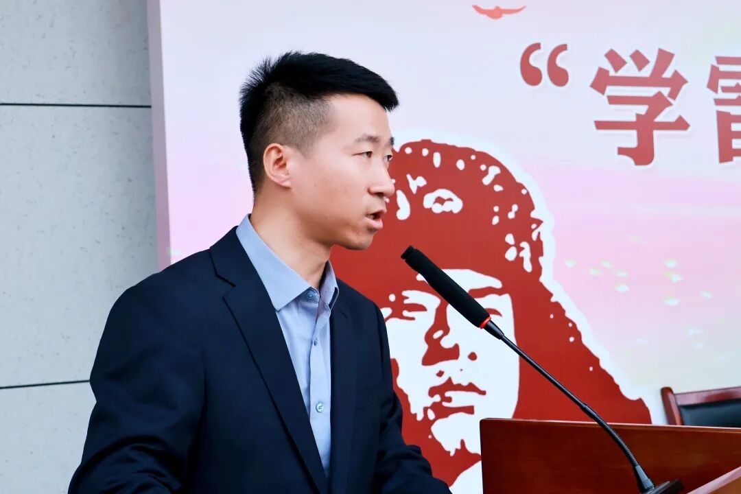 学雷锋·树新风·寻榜样·践行动｜石家庄私立一中初中部学习雷锋月表彰大会