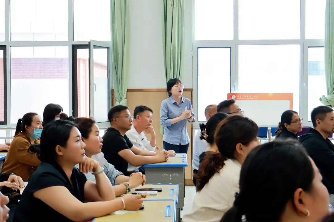 凝心聚力战中考，家校同心赴前程 | 石家庄私立一中初三年级家长会