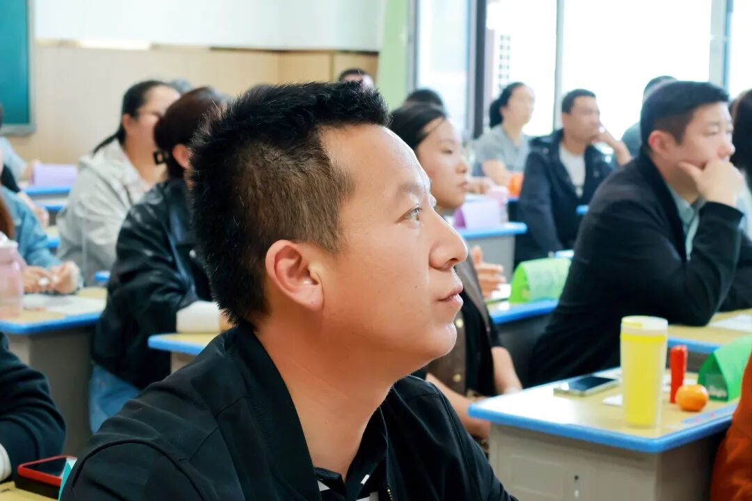 凝心聚力战中考，家校同心赴前程 | 石家庄私立一中初三年级家长会