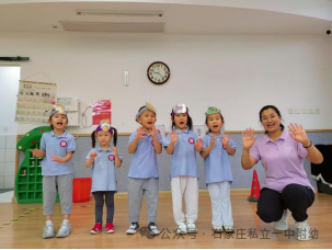 【幼儿园】硬核科技进校园，无人机足球燃情开启