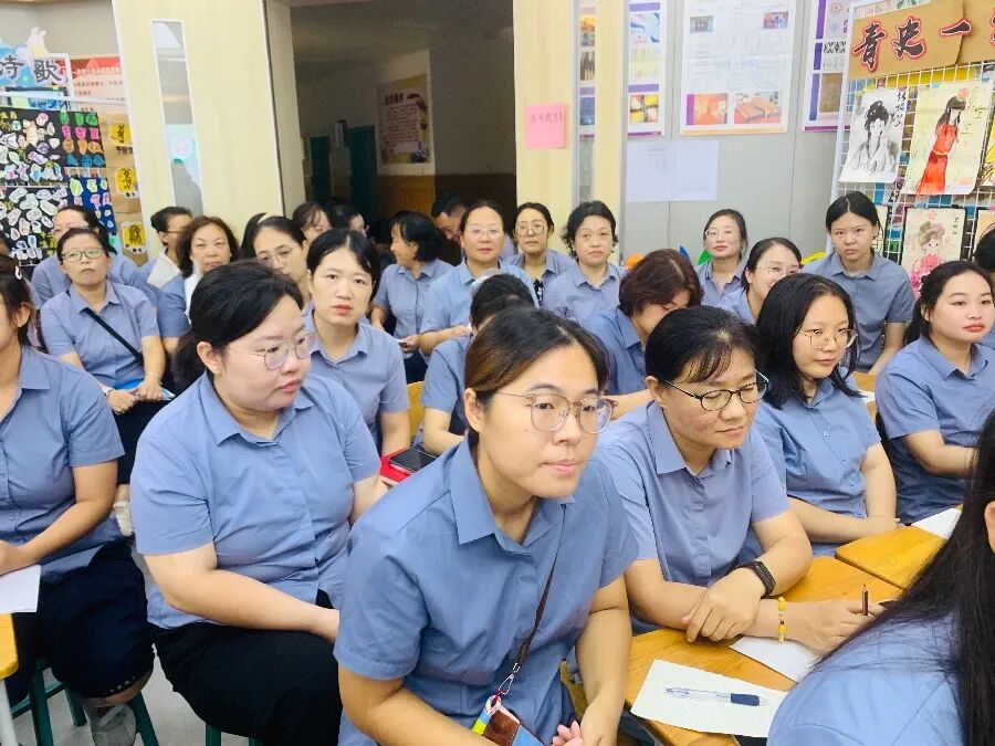 【立小•开学季】赋能成长担使命 同心启航赴新程｜2026 年秋季班主任培训暨年级团队开启仪式纪实