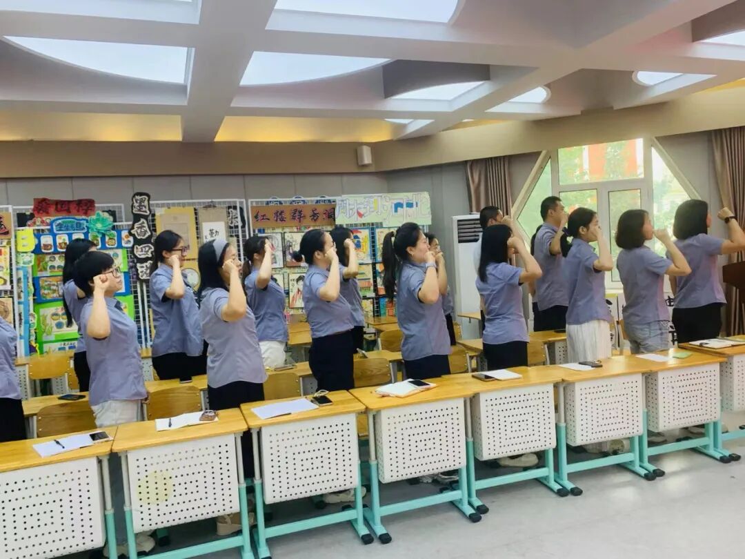 【立小•开学季】赋能成长担使命 同心启航赴新程｜2026 年秋季班主任培训暨年级团队开启仪式纪实