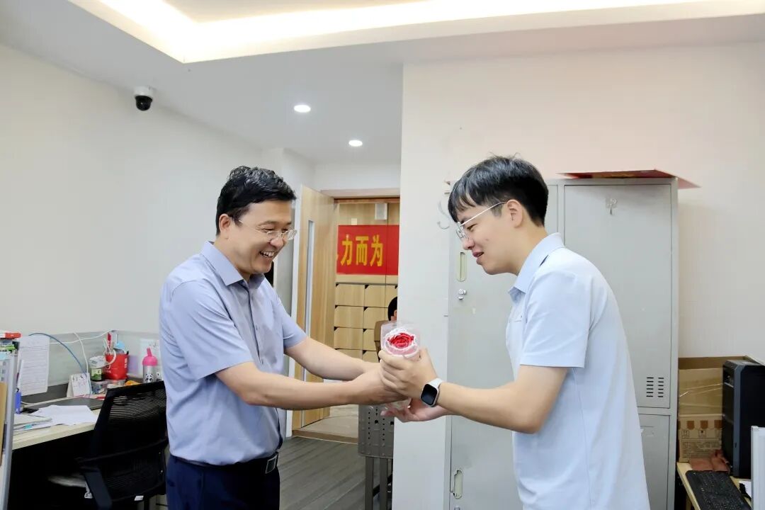 躬耕教坛，礼赞师恩 | 石家庄私立第一中学温馨庆祝第42个教师节